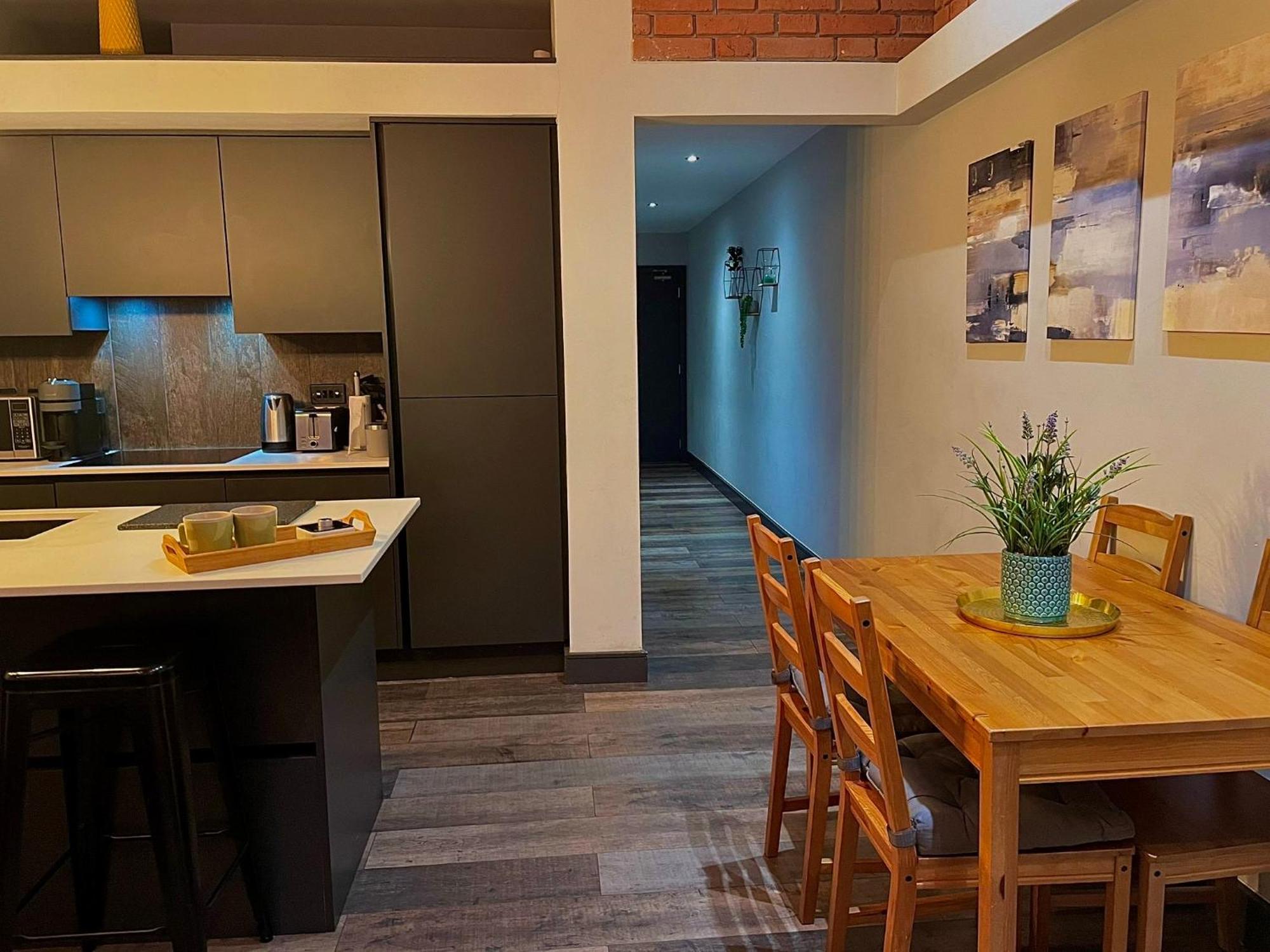 Artistic, Cozy, Stylish, Open Plan, City Centre 1Br Sheffield Exterior photo